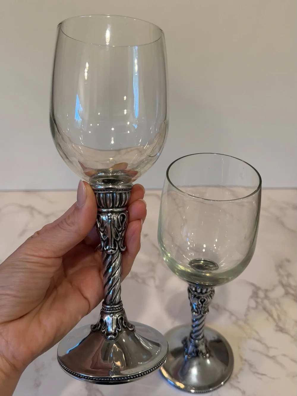 Brighton Celebration wine glasses goblet pair 8oz